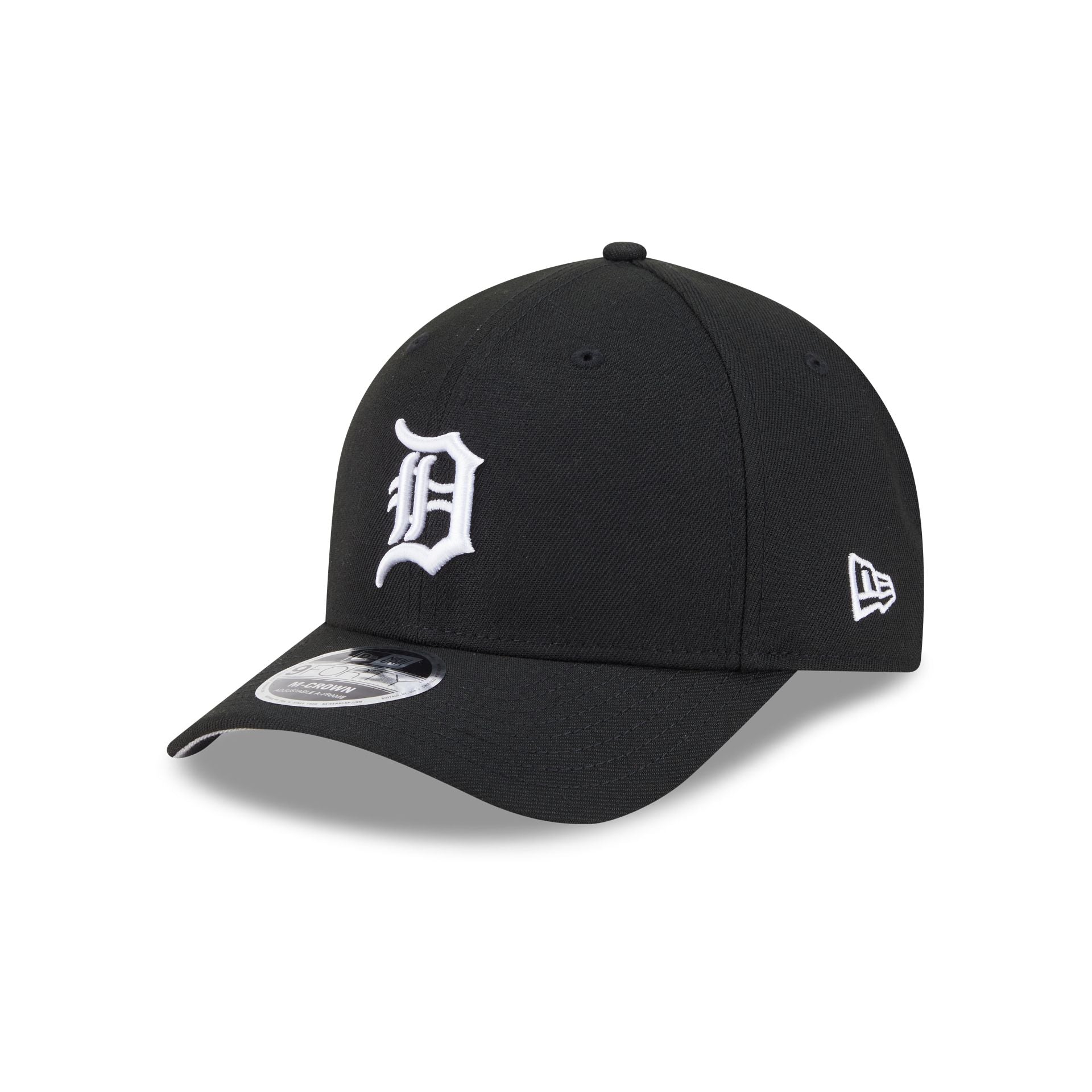 デトロイト・タイガース　PUレザー　9FORTY M-CROWN　オールブラック Detroit Tigers Black Authentic Collection 9FORTY M-Crown Snapback