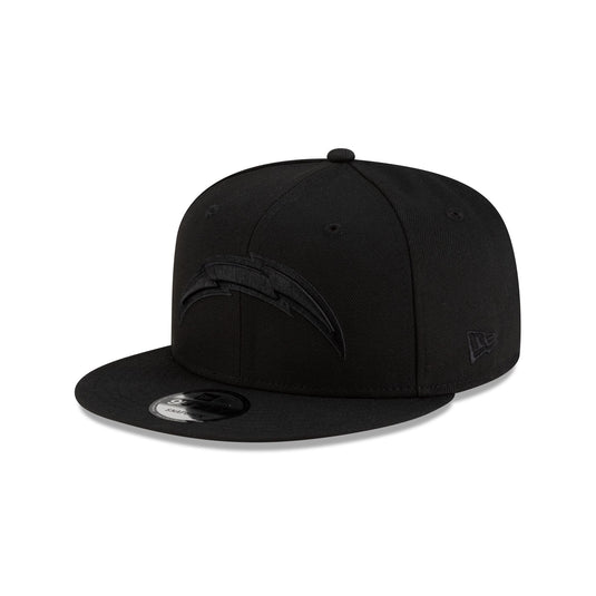 Los Angeles Chargers Black On Black 9FIFTY Snapback Hat - New Era Cap