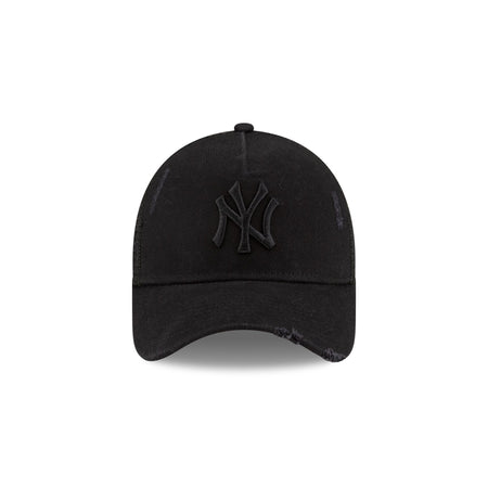 New York Yankees Distressed Denim 9FORTY A-Frame Trucker Hat