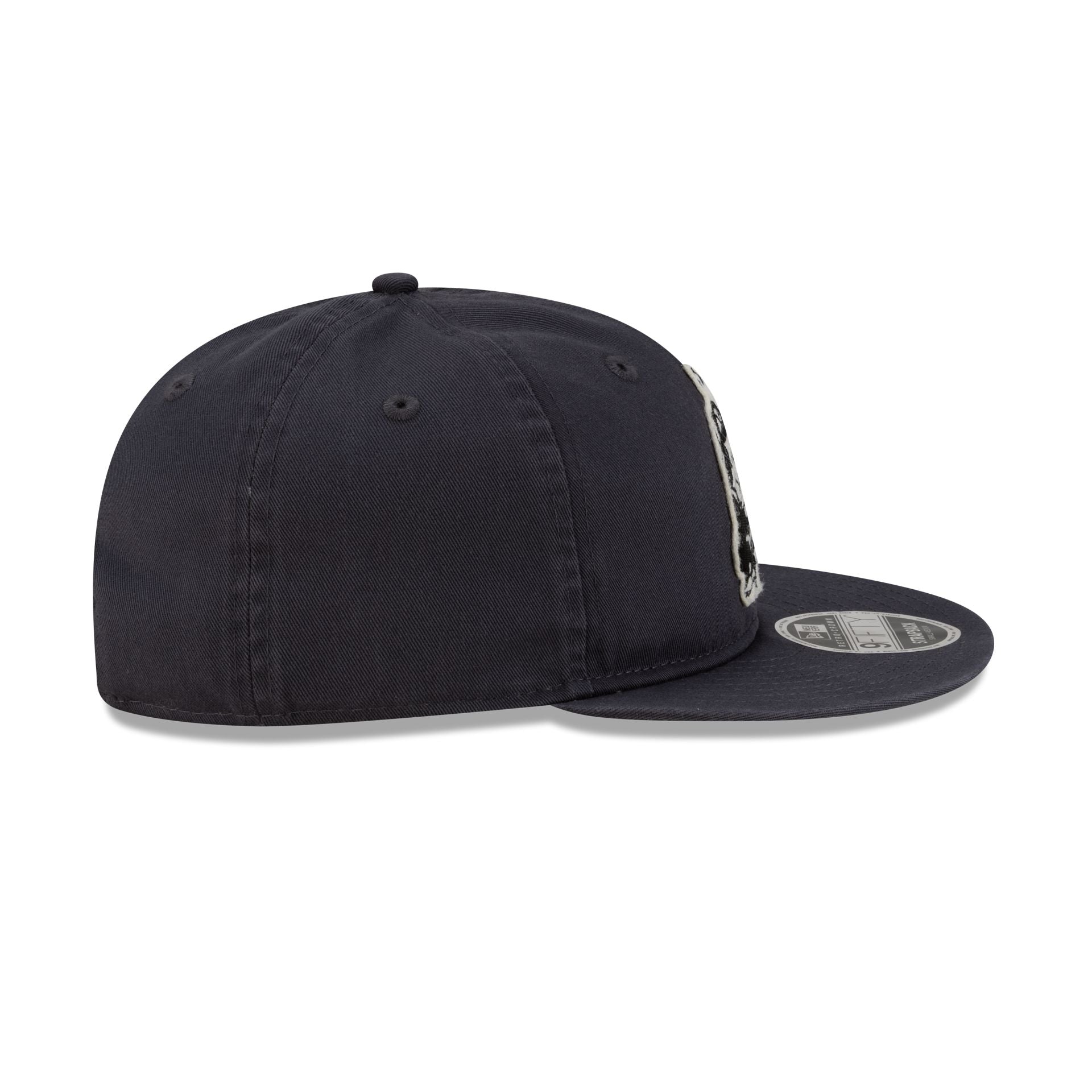 New Era Cap x Kompakt Record Bar Retro Crown 9FIFTY Adjustable Hat