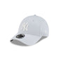 New York Yankees Side Patch Silver 9FORTY Adjustable Hat