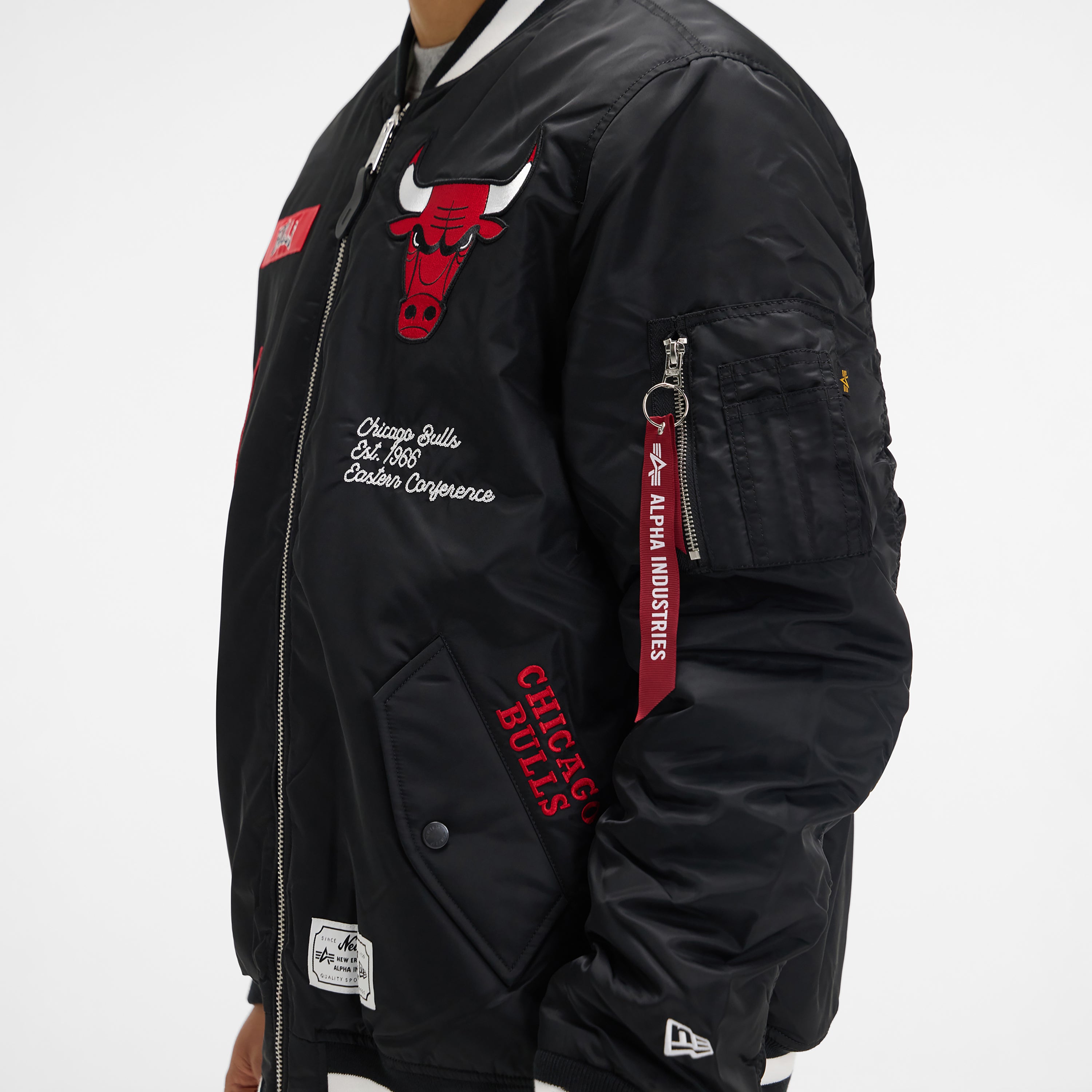 新品タグ付き　Alpha Industries×ON AIR MA-1 KYNE ON AIR alpha Industries MA-1 kyne L size