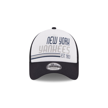 New York Yankees Lift Pass 9FORTY A-Frame Snapback Hat