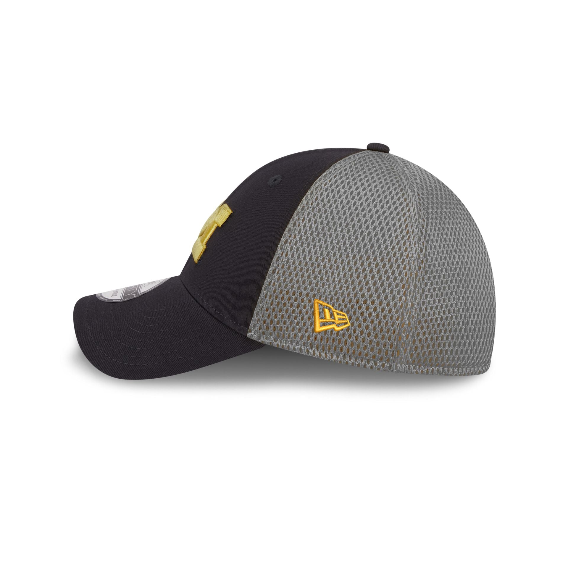 Michigan Wolverines Two Tone Neo 39THIRTY Stretch Fit Hat