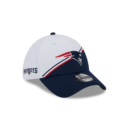 New England Patriots 2023 Sideline White 39THIRTY Stretch Fit Hat