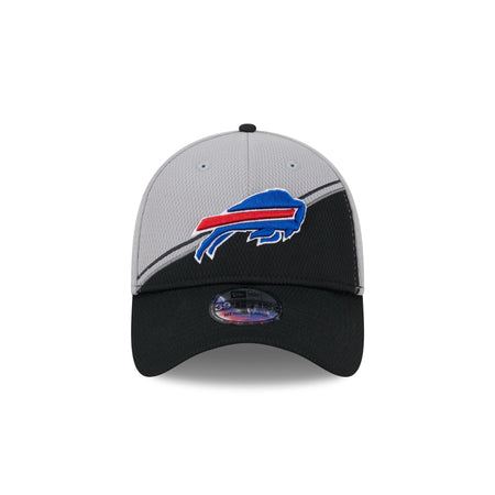 Buffalo Bills 2023 Sideline Gray 39THIRTY Stretch Fit Hat