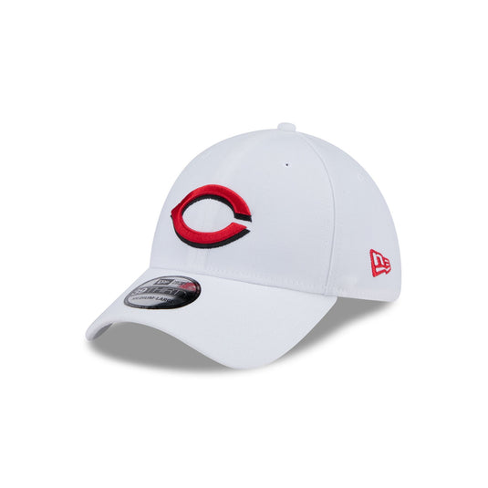 Cincinnati Reds Optic White 39THIRTY Stretch Fit Hat - New Era Cap
