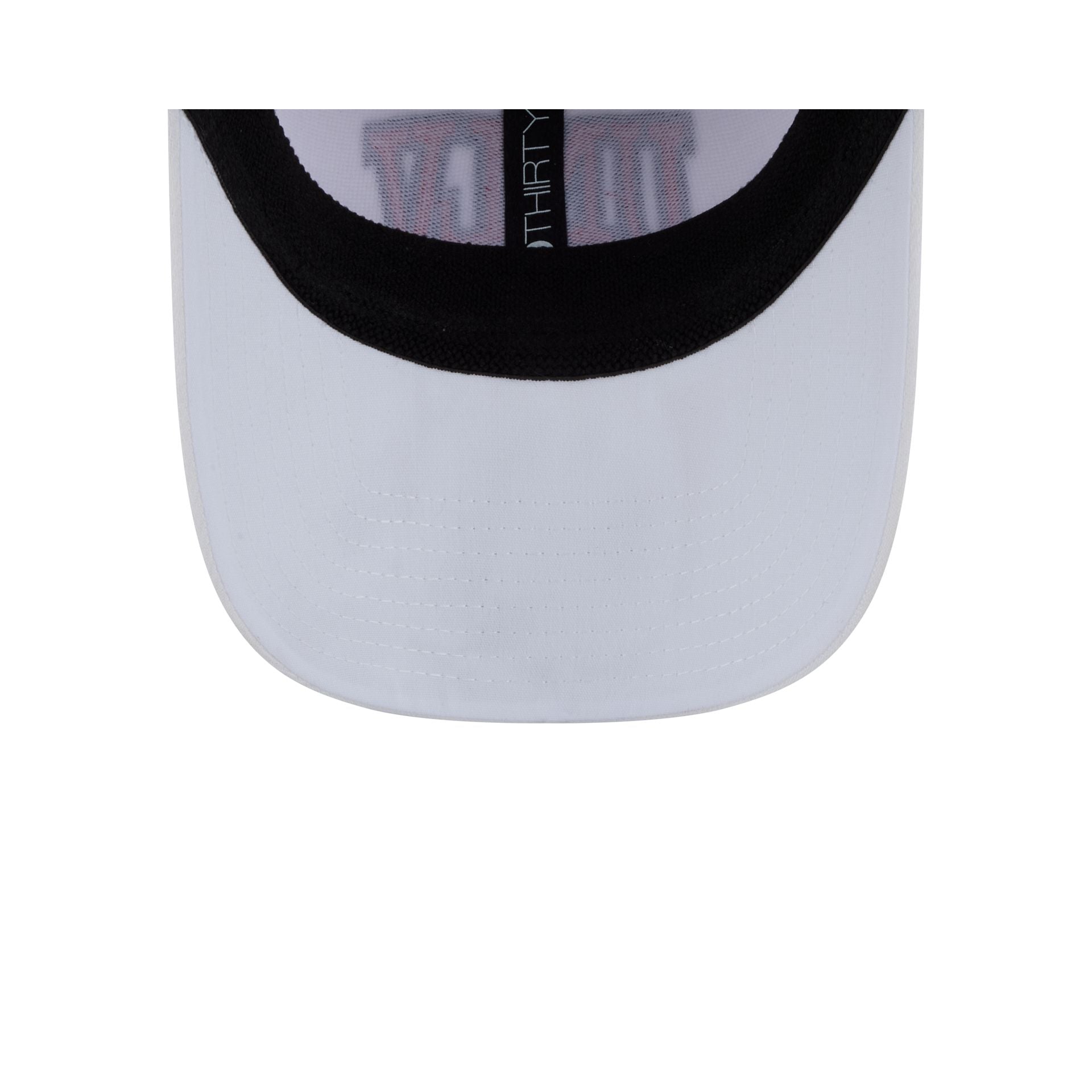 UNLV Runnin' Rebels Optic White 39THIRTY Stretch Fit Hat