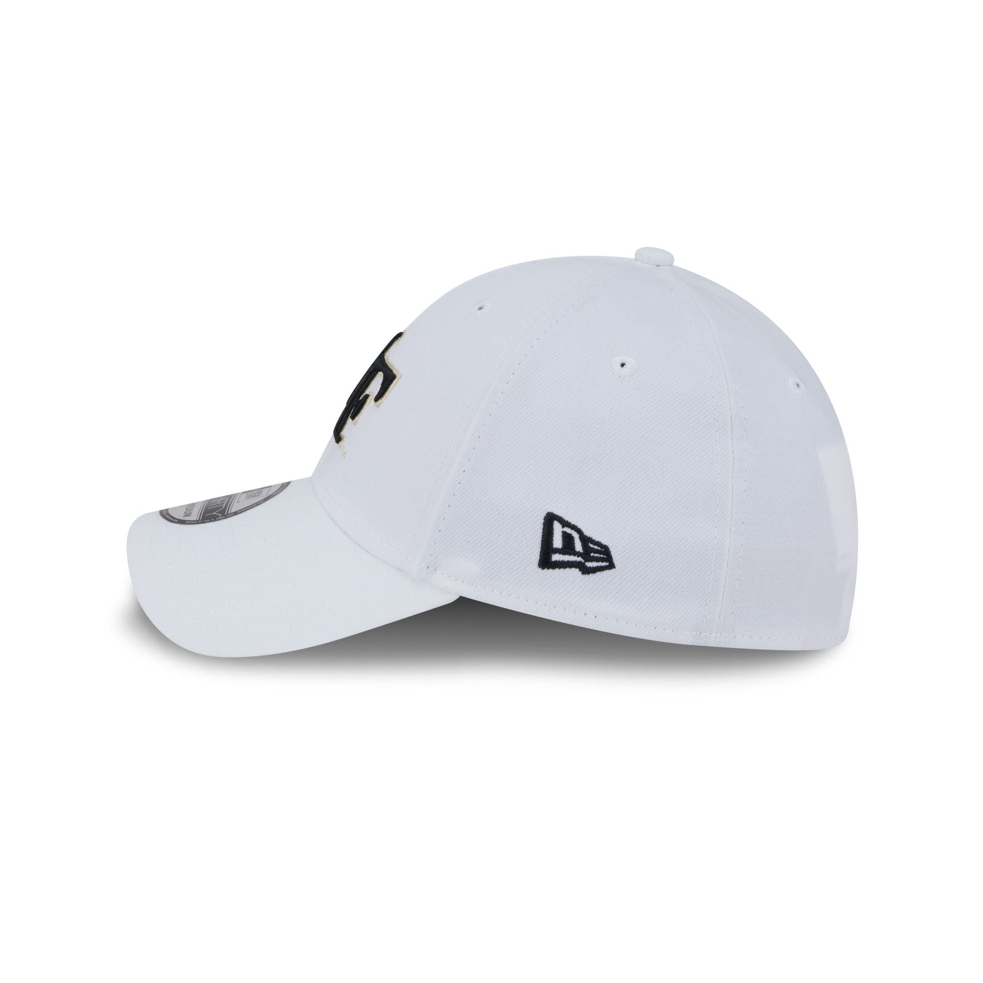 Wake Forest Demon Deacons Optic White 39THIRTY Stretch Fit Hat