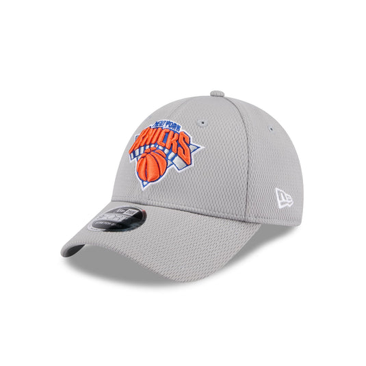 New York Knicks Gray 9FORTY Stretch-Snap Hat - New Era Cap