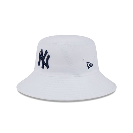 New York Yankees Chrome Bucket Hat