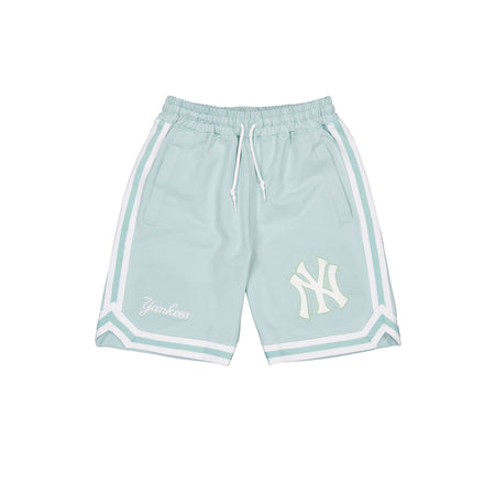 New York Yankees Minty Breeze Logo Select Shorts