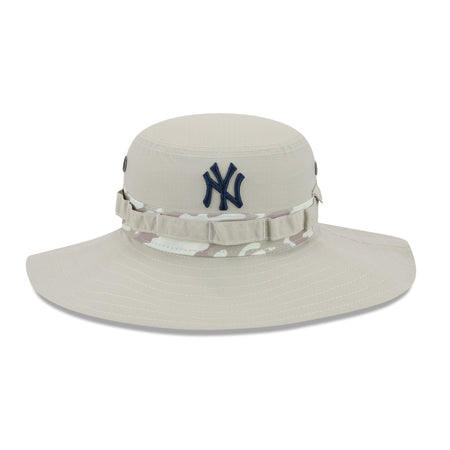 New York Yankees Fairway Adventure Bucket Hat