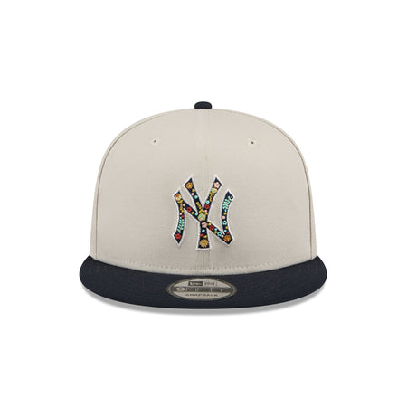 New York Yankees Floral Fill 9FIFTY Snapback