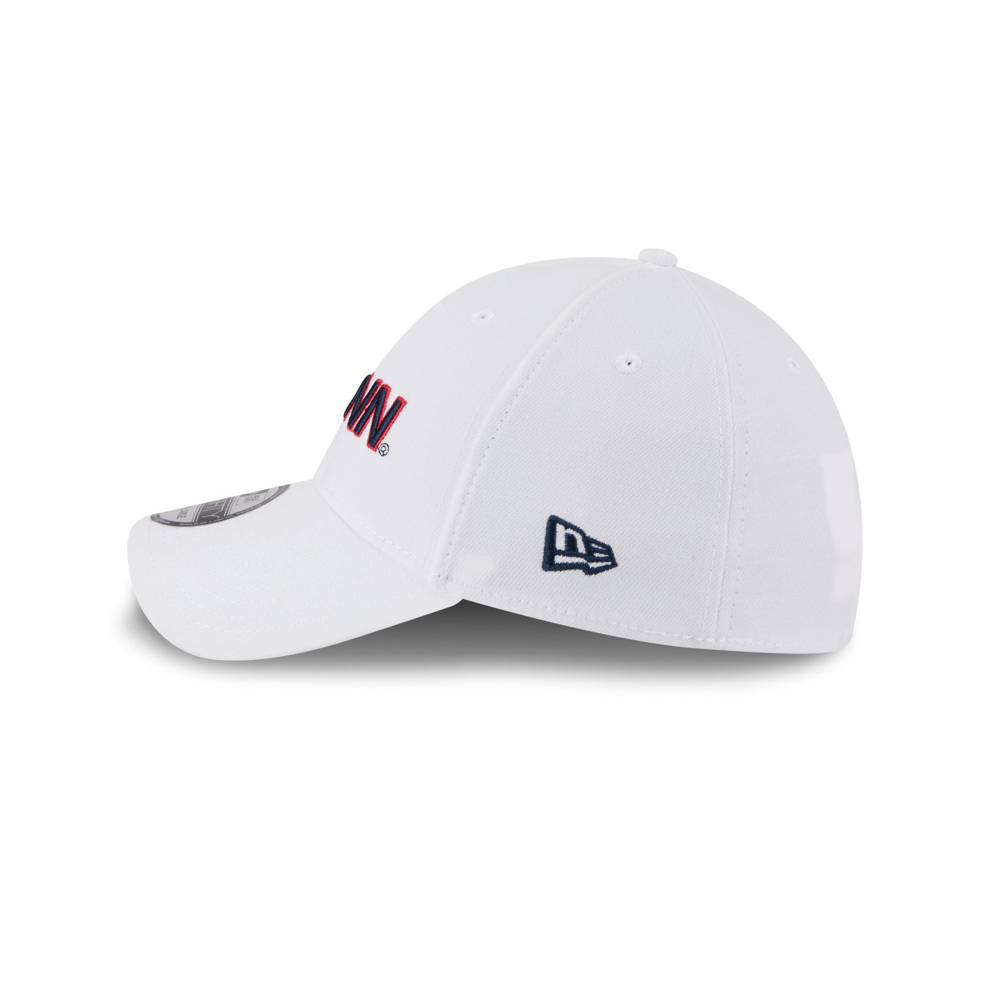 Connecticut Huskies Optic White 39THIRTY Stretch Fit Hat
