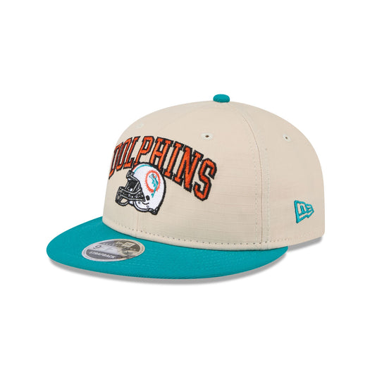 Miami Dolphins Historic Helmet Retro Crown 9FIFTY Snapback Hat - New Era Cap