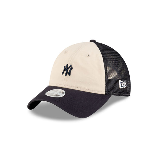New York Yankees Women's Navy 9TWENTY Trucker Hat - New Era Cap