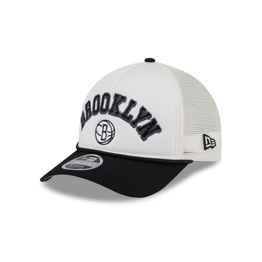 Brooklyn Nets Chrome Arch 9FORTY M-Crown A-Frame Trucker Hat - New Era Cap
