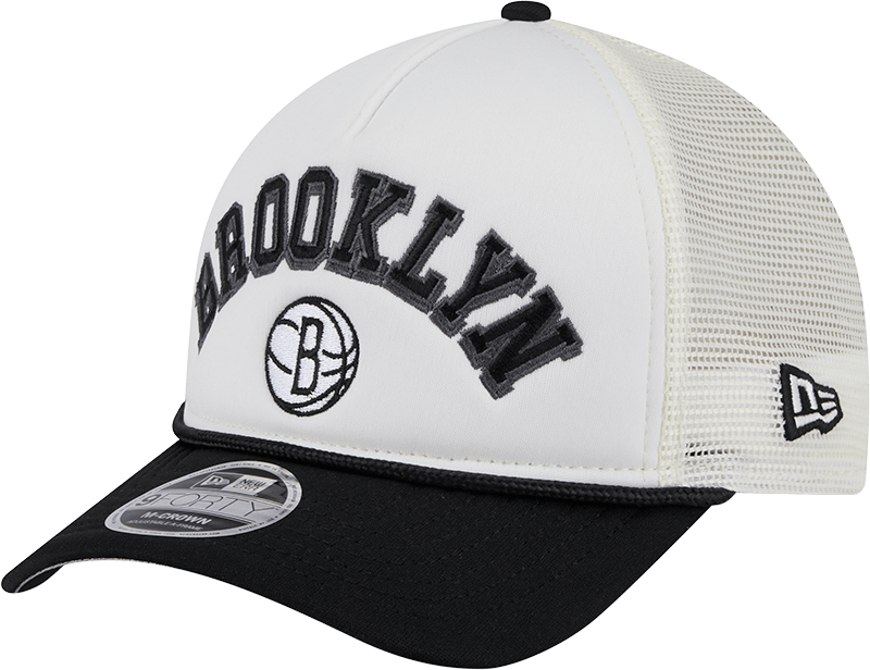 Brooklyn Nets Chrome Arch 9FORTY M-Crown A-Frame Trucker Hat