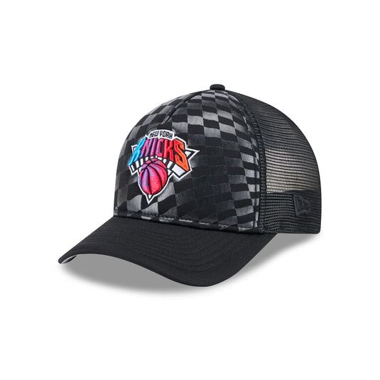 New York Knicks Gradient Raceway 9FORTY M-Crown A-Frame Trucker Hat - New Era Cap