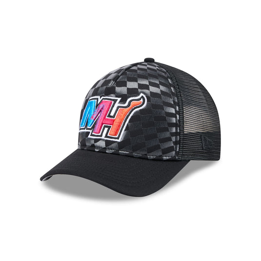 Miami Heat Gradient Raceway 9FORTY M-Crown A-Frame Trucker Hat - New Era Cap