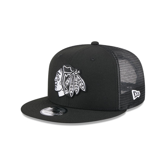 Chicago Blackhawks Black 9FIFTY Trucker Hat - New Era Cap