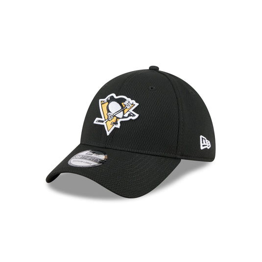 Pittsburgh Penguins Black 39THIRTY Stretch Fit Hat - New Era Cap
