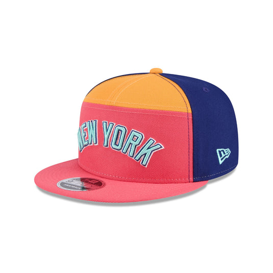 New York Yankees Coral Split Panel 9FIFTY Snapback Hat - New Era Cap