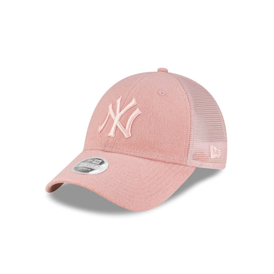 New York Yankees Terry Cloth Pastel Pink Women's 9FORTY Trucker Hat - New Era Cap