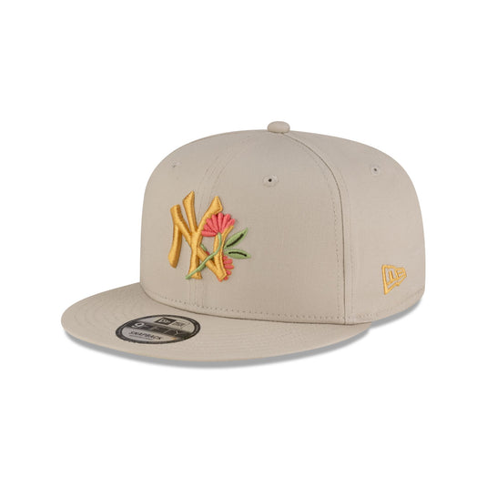 New York Yankees Floral Ivory 9FIFTY Snapback Hat - New Era Cap