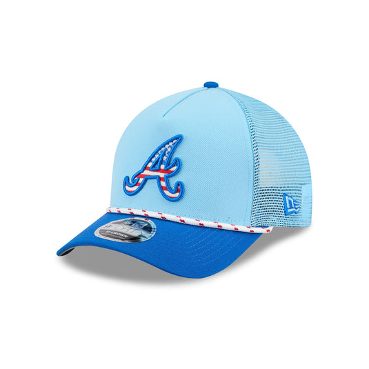 Atlanta Braves Independence Day 2025 9FORTY M-Crown A-Frame Trucker Hat - New Era Cap