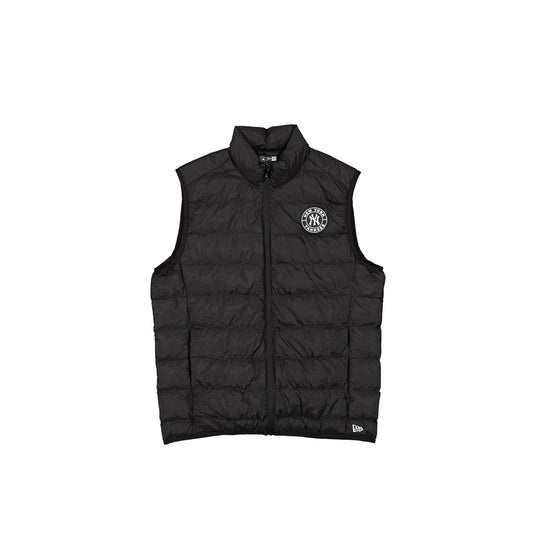 New York Yankees Logo Essentials Packable Vest - New Era Cap
