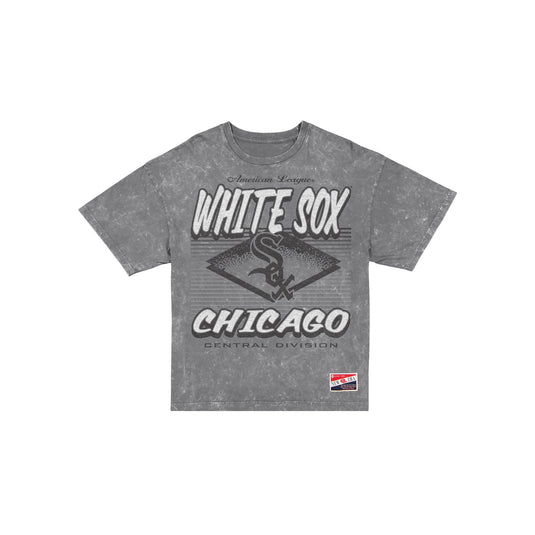 Chicago White Sox Throwback Classic Women's T-Shirt - New Era Cap