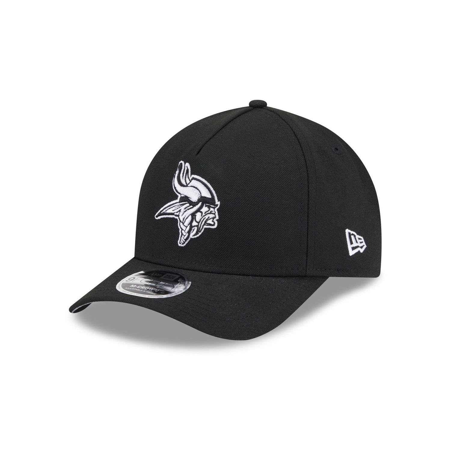 Minnesota Vikings Black & White 9FORTY M-Crown A-Frame Snapback Hat