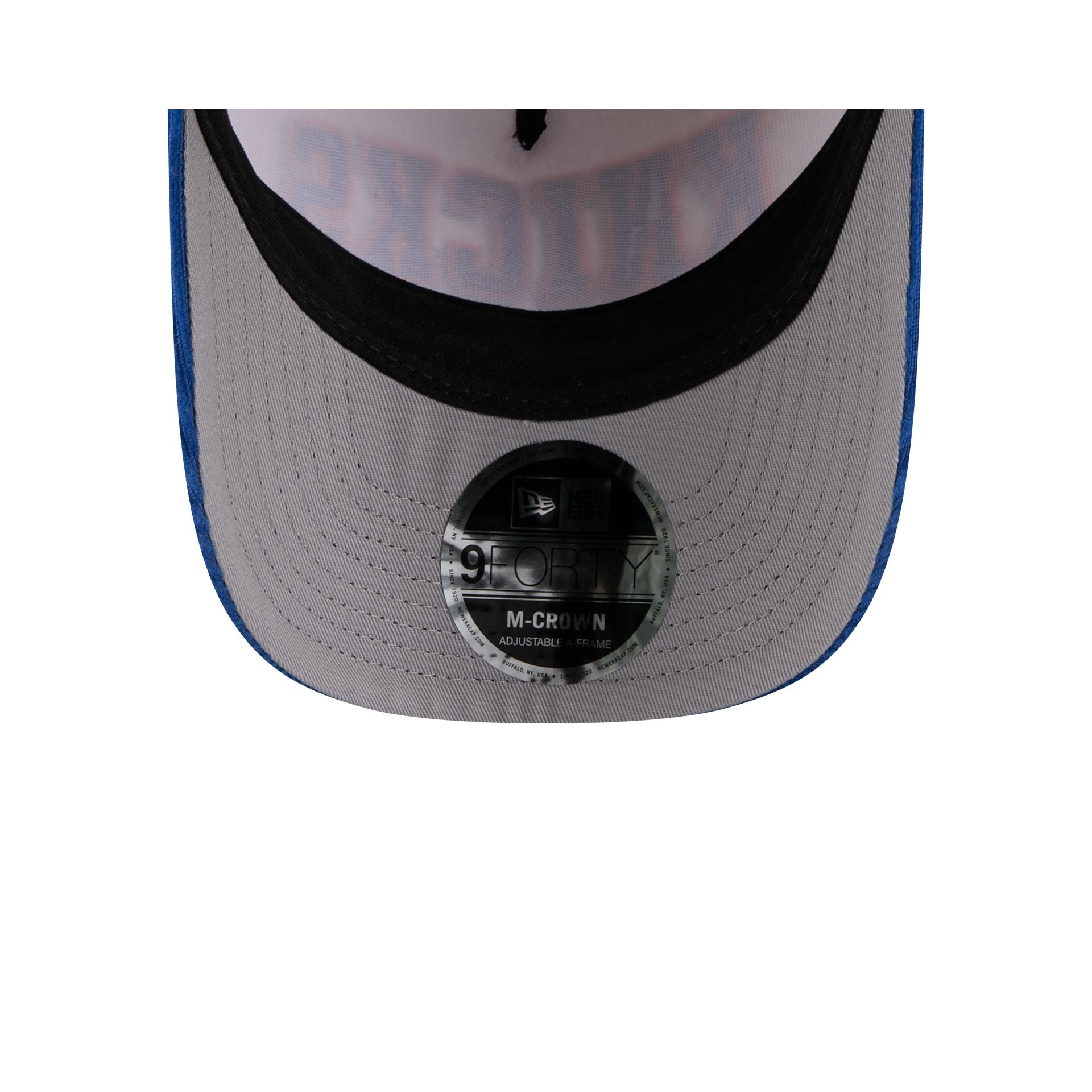 New York Knicks Stacked Corduroy 9FORTY M-Crown A-Frame Snapback