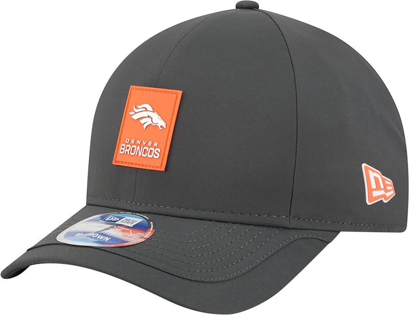 Denver Broncos 2025 Sideline Cold Weather Steel Clouds 9FORTY M-Crown Snapback Hat