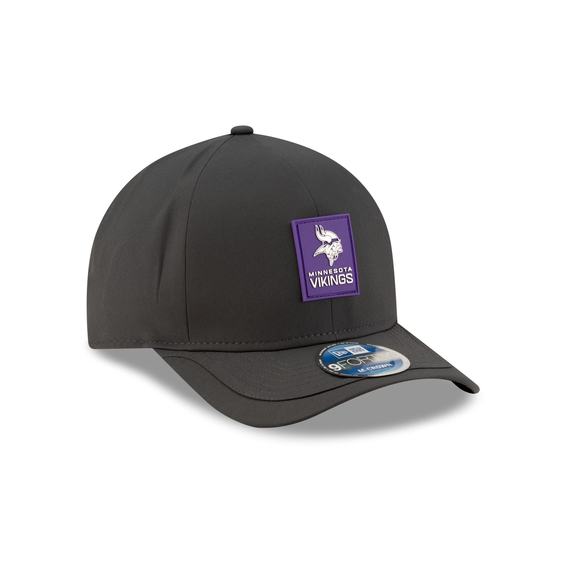 Minnesota Vikings 2025 Sideline Cold Weather Steel Clouds 9FORTY M-Crown Snapback Hat