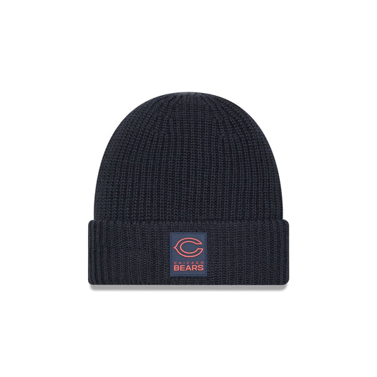 Chicago Bears 2025 Sideline Cold Weather Steel Clouds Cuff Knit Beanie - New Era Cap