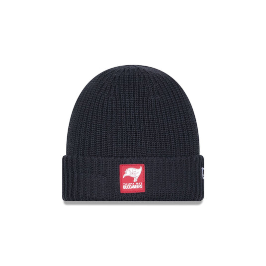 Tampa Bay Buccaneers 2025 Sideline Cold Weather Steel Clouds Cuff Knit Beanie - New Era Cap