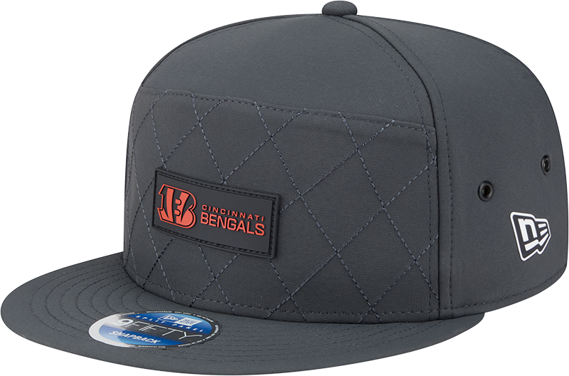 Cincinnati Bengals 2025 Sideline Cold Weather Steel Clouds Split Panel 9FIFTY Snapback Hat