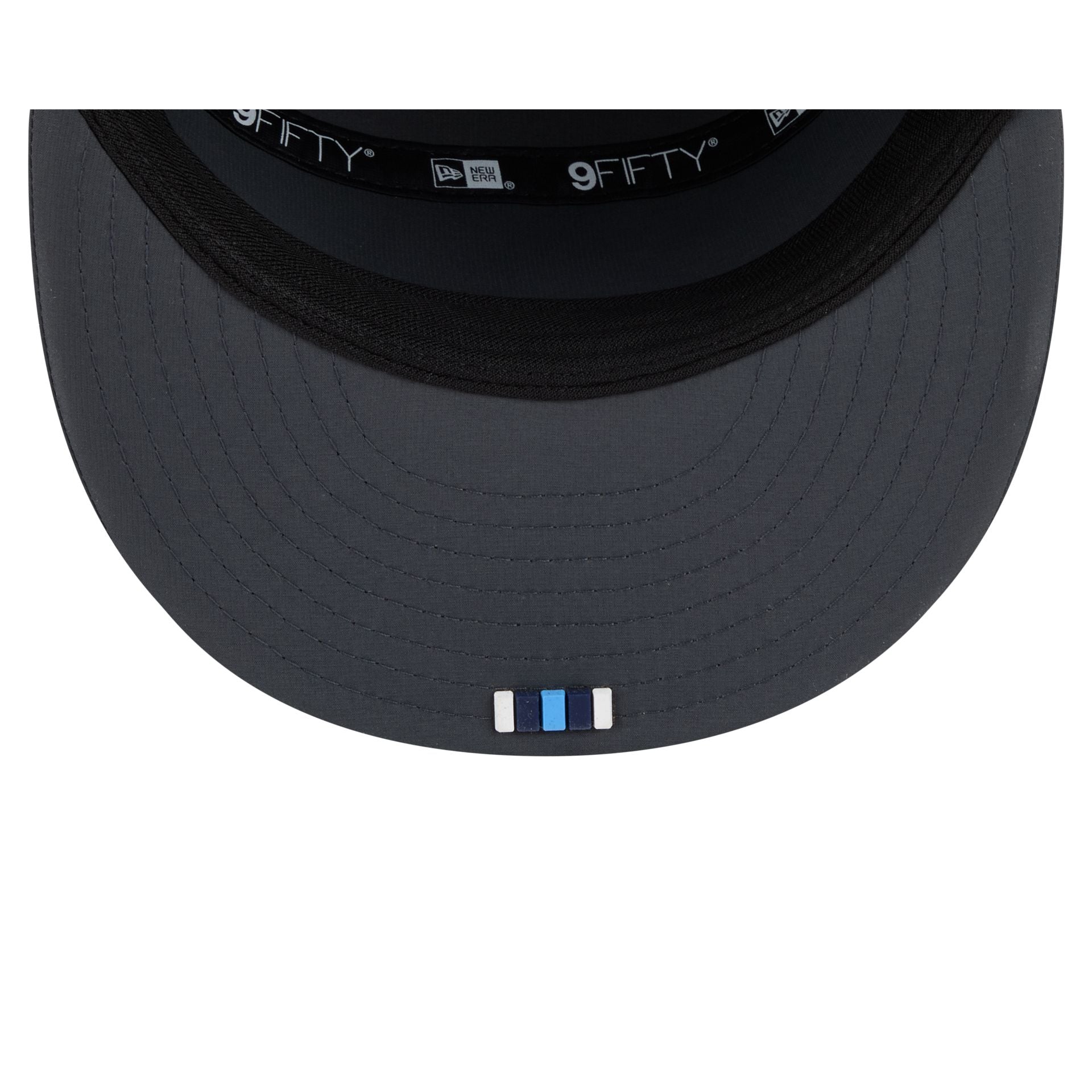 Tennessee Titans 2025 Sideline Cold Weather Steel Clouds Split Panel 9FIFTY Snapback Hat