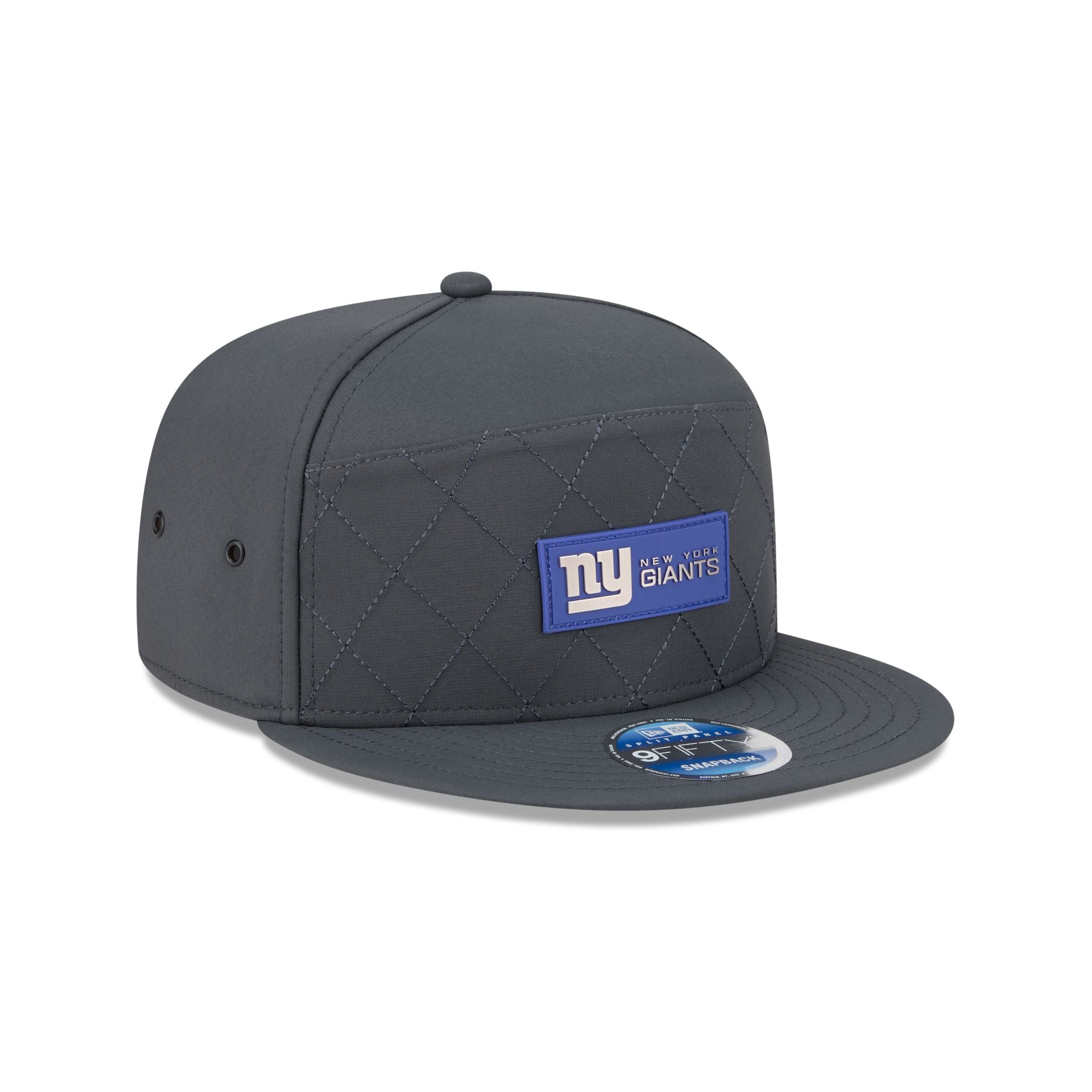New York Giants 2025 Sideline Cold Weather Steel Clouds Split Panel 9FIFTY Snapback Hat