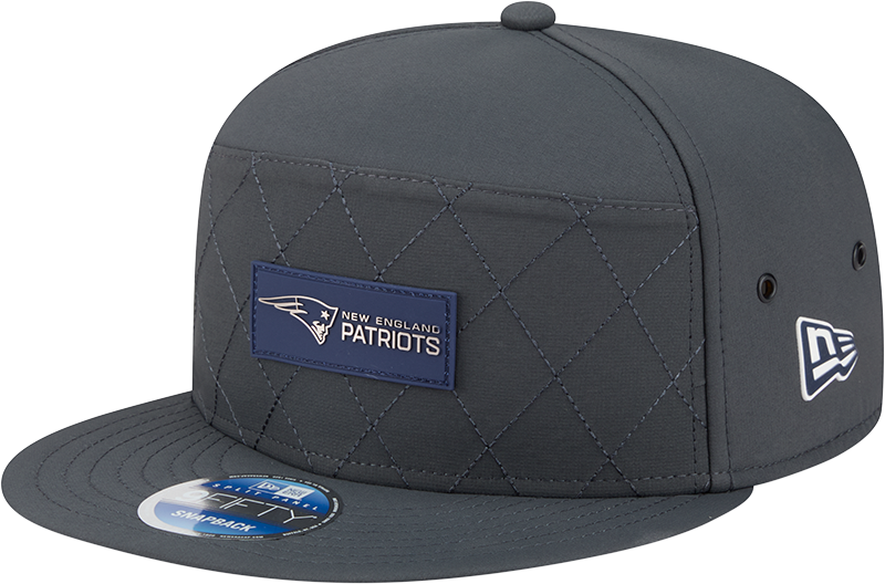 New England Patriots 2025 Sideline Cold Weather Steel Clouds Split Panel 9FIFTY Snapback Hat