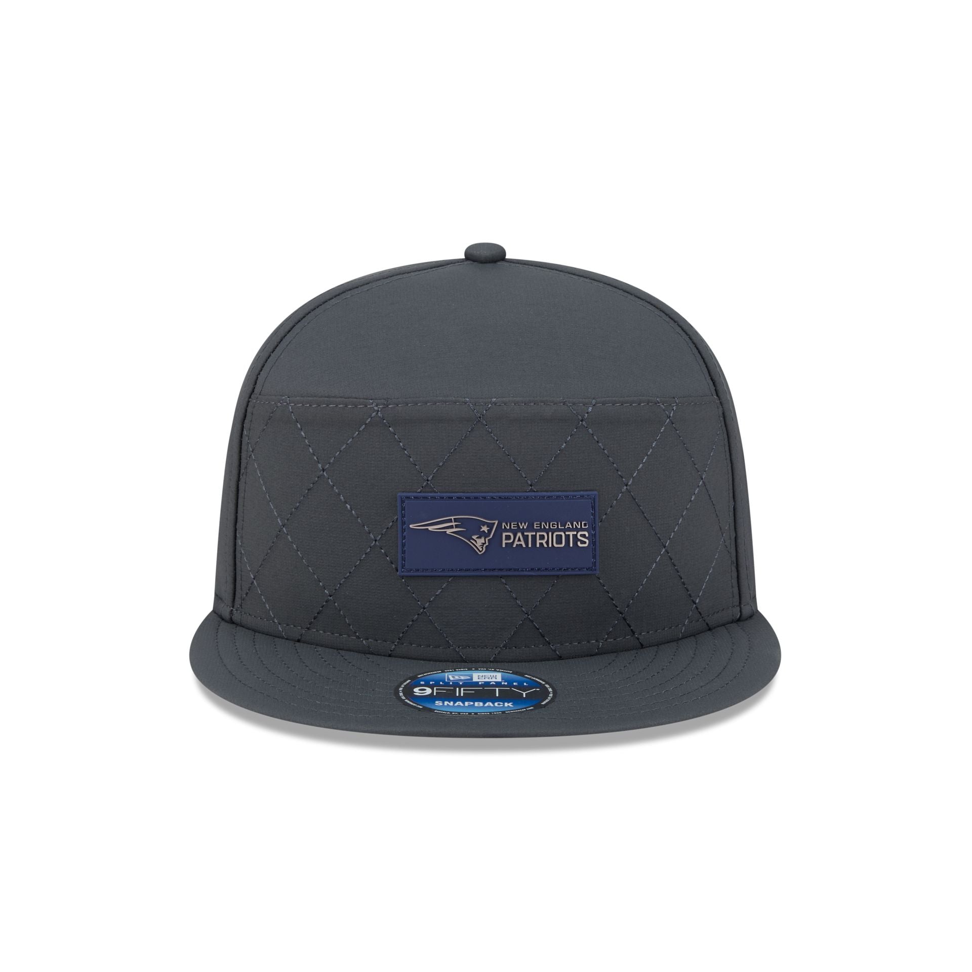New England Patriots 2025 Sideline Cold Weather Steel Clouds Split Panel 9FIFTY Snapback Hat