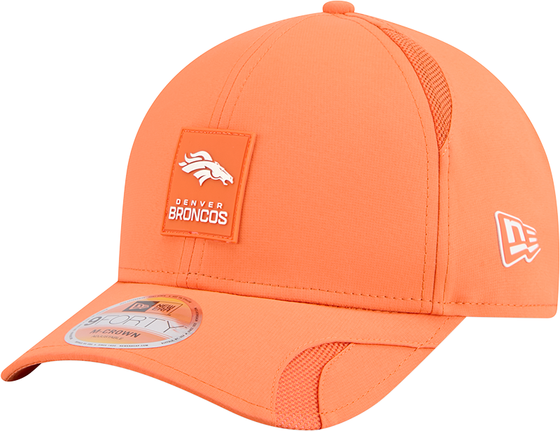 Denver Broncos 2025 Sideline Hot Weather 9FORTY M-Crown Snapback Hat