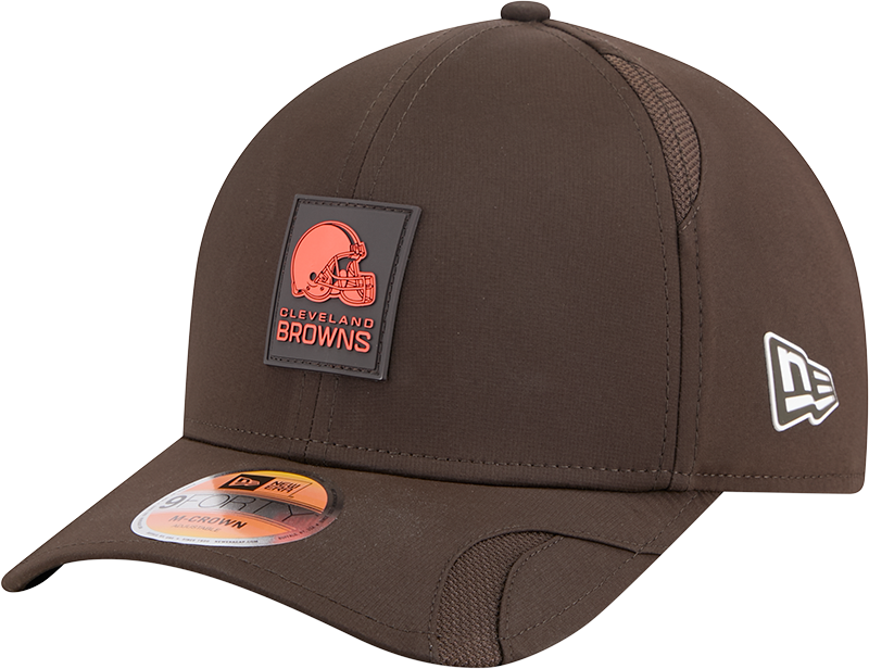 Cleveland Browns 2025 Sideline Hot Weather 9FORTY M-Crown Snapback Hat