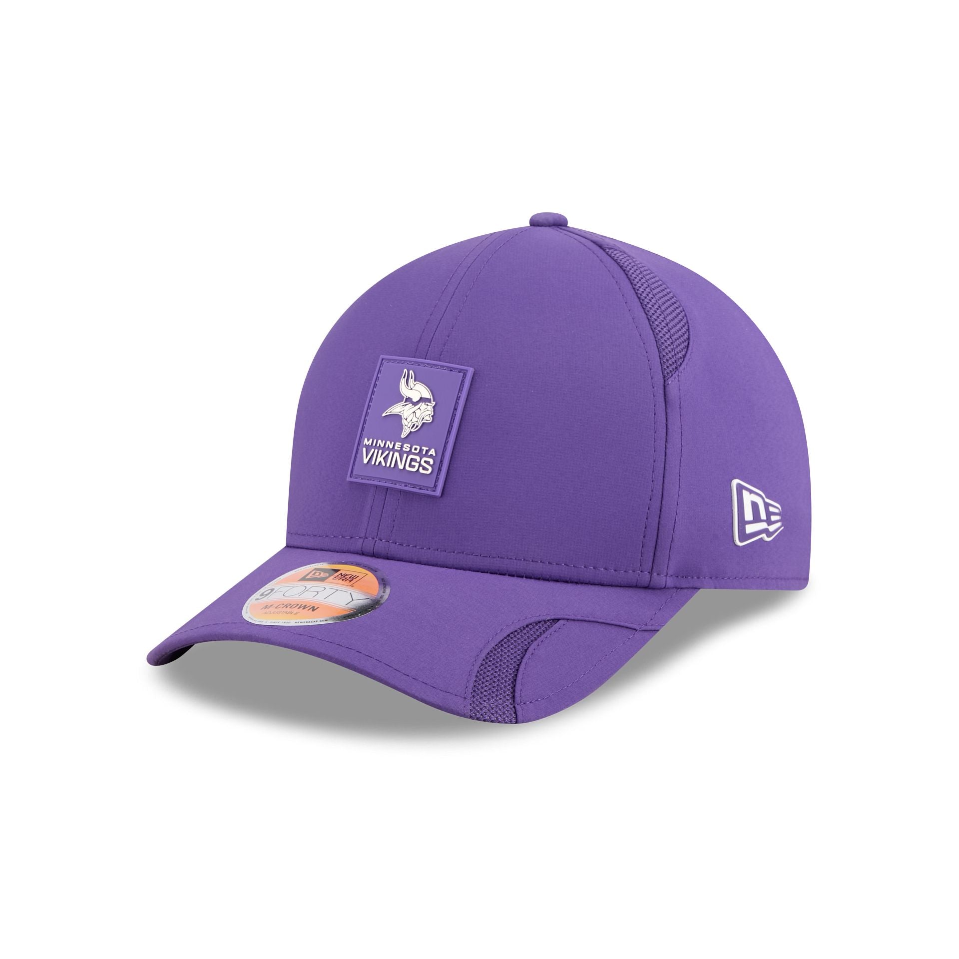 Minnesota Vikings 2025 Sideline Hot Weather 9FORTY M-Crown Snapback Hat