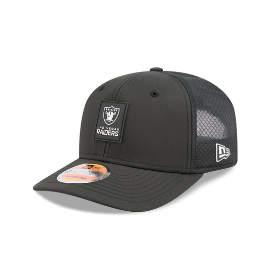 Las Vegas Raiders 2025 Sideline Hot Weather 9SEVENTY Trucker Hat - New Era Cap
