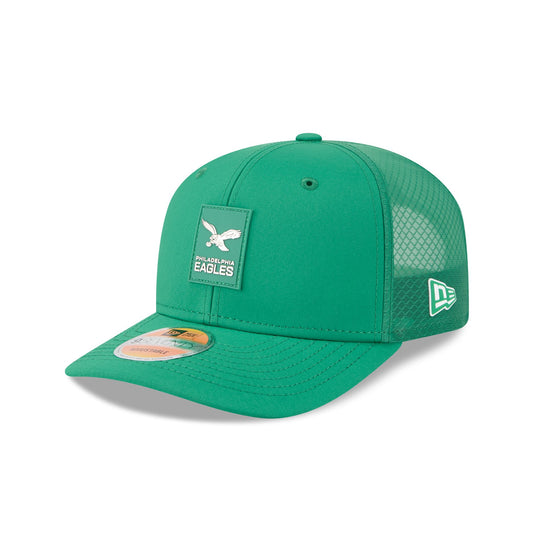 Philadelphia Eagles 2025 Sideline Hot Weather Historic 9SEVENTY Trucker Hat - New Era Cap