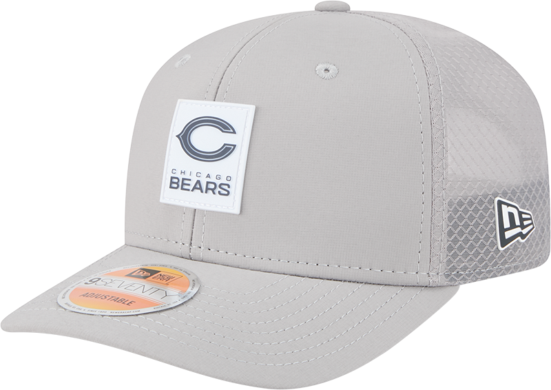 Chicago Bears 2025 Sideline Hot Weather Gray 9SEVENTY Trucker Hat